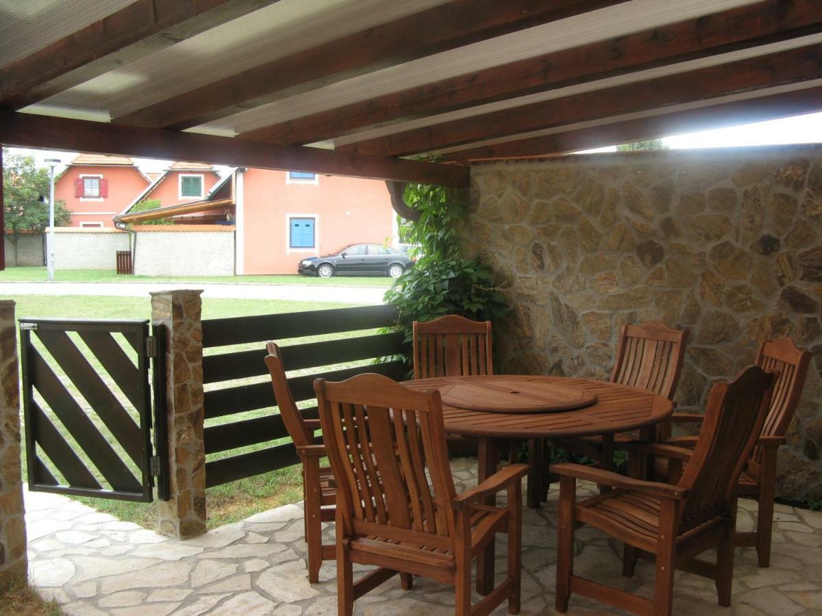 Apartma Geoteh Terme Catez 6032 Villa Krško Exteriör bild